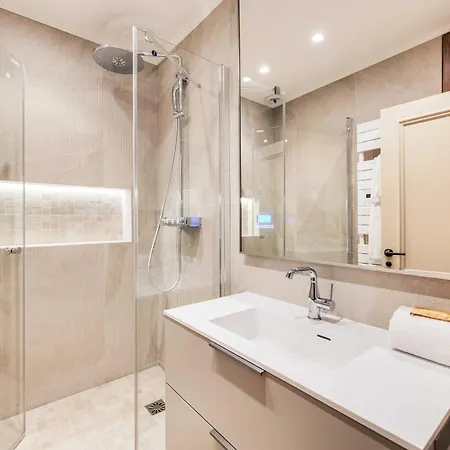 Spacious A-c 3br-8p - Grand Boulevards Paříž